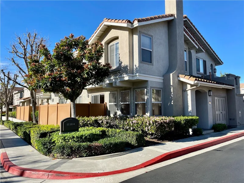 172 California Court, Mission Viejo, CA 92692