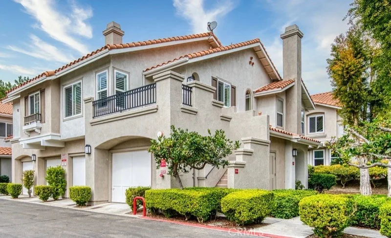 194 California Court, Mission Viejo, CA 92692