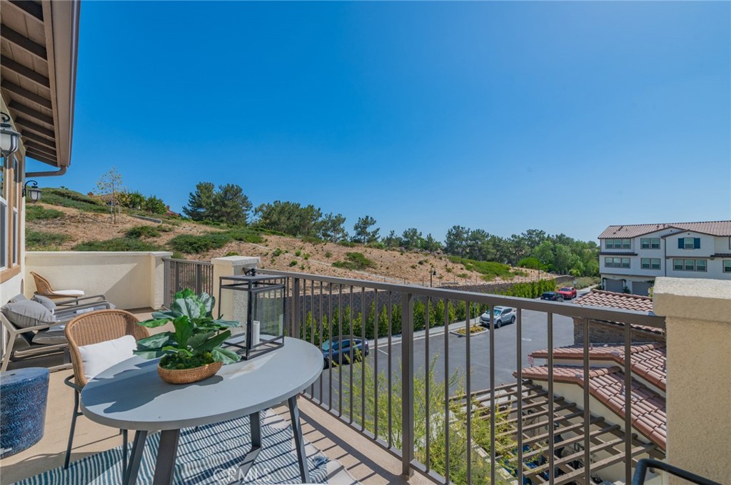 209 Niebla Lane, Mission Viejo CA 92692 - photo 8