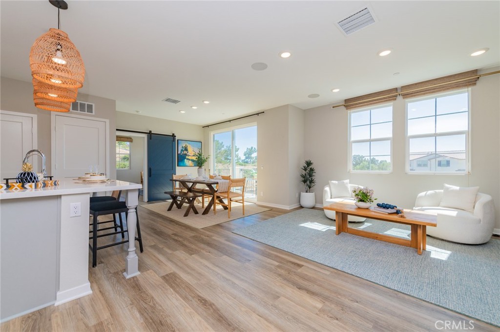 209 Niebla Lane, Mission Viejo CA 92692 - photo 9