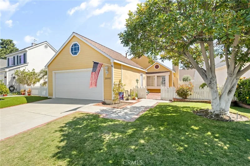 21092 Cedar Lane, Mission Viejo