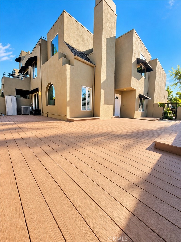 SIDE OF THE HOME - 21121 Aqua 273, Mission Viejo CA 92691 - photo 17
