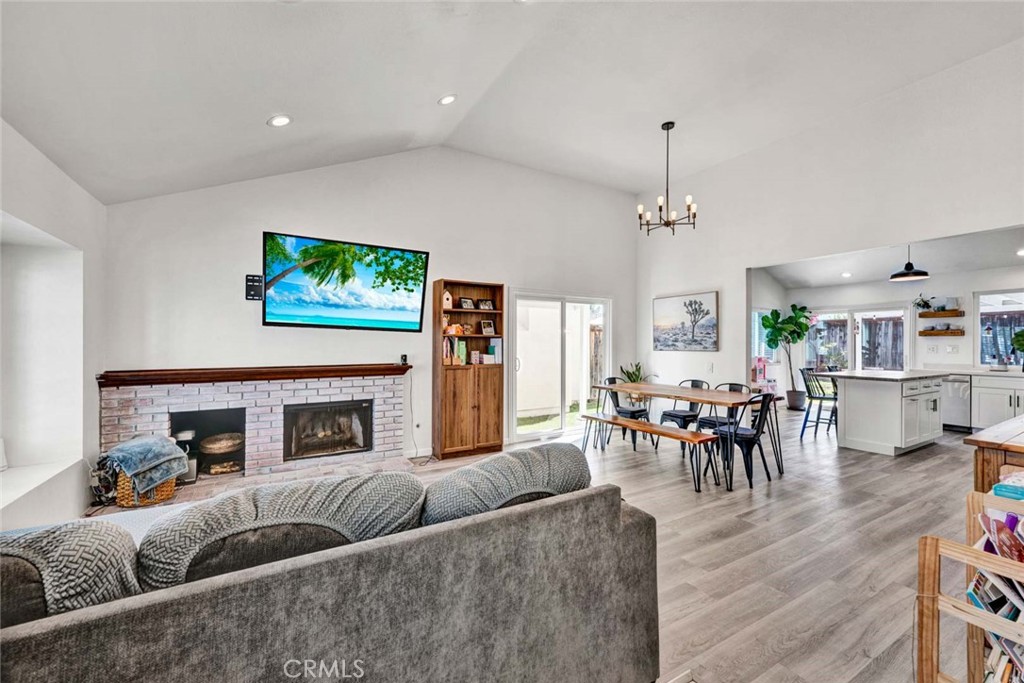 21131 Peppertree, Mission Viejo CA 92691 - photo 8