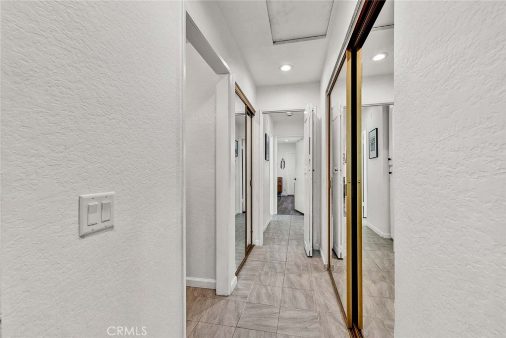 21131 Peppertree, Mission Viejo CA 92691 - photo 18