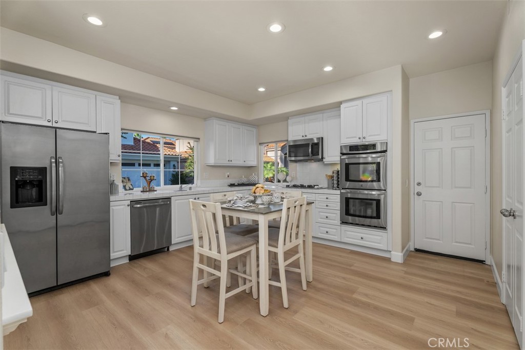 21251 Mazatlan, Mission Viejo CA 92692 - photo 10