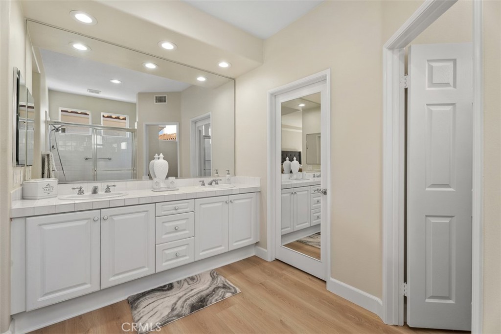 21251 Mazatlan, Mission Viejo CA 92692 - photo 14