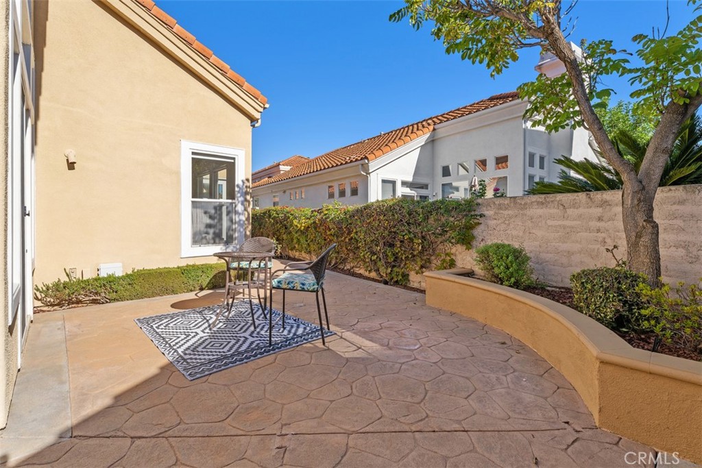 21251 Mazatlan, Mission Viejo CA 92692 - photo 24