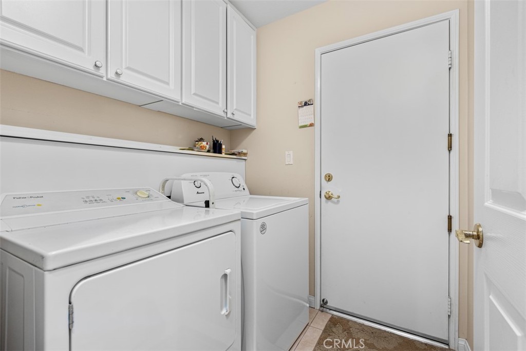 21411 Tarraco, Mission Viejo CA 92692 - photo 23