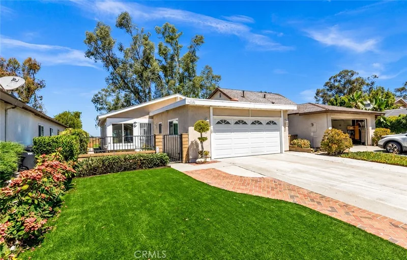 21575 Consejos, Mission Viejo