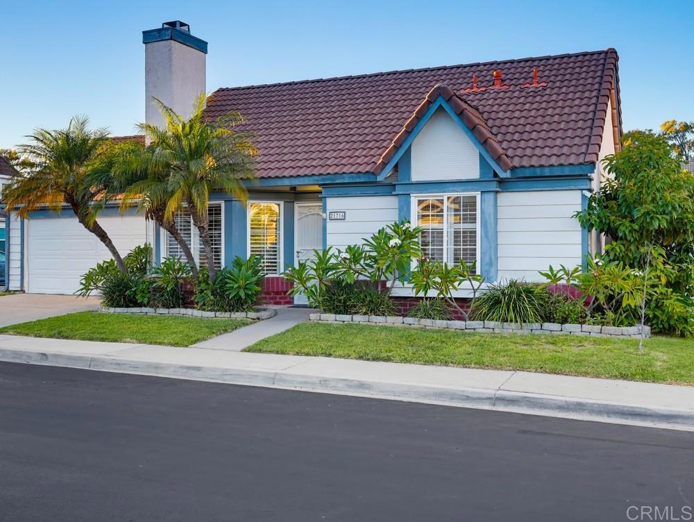 Exterior Front - 21716 Paxton, Mission Viejo CA 92692 - photo 2