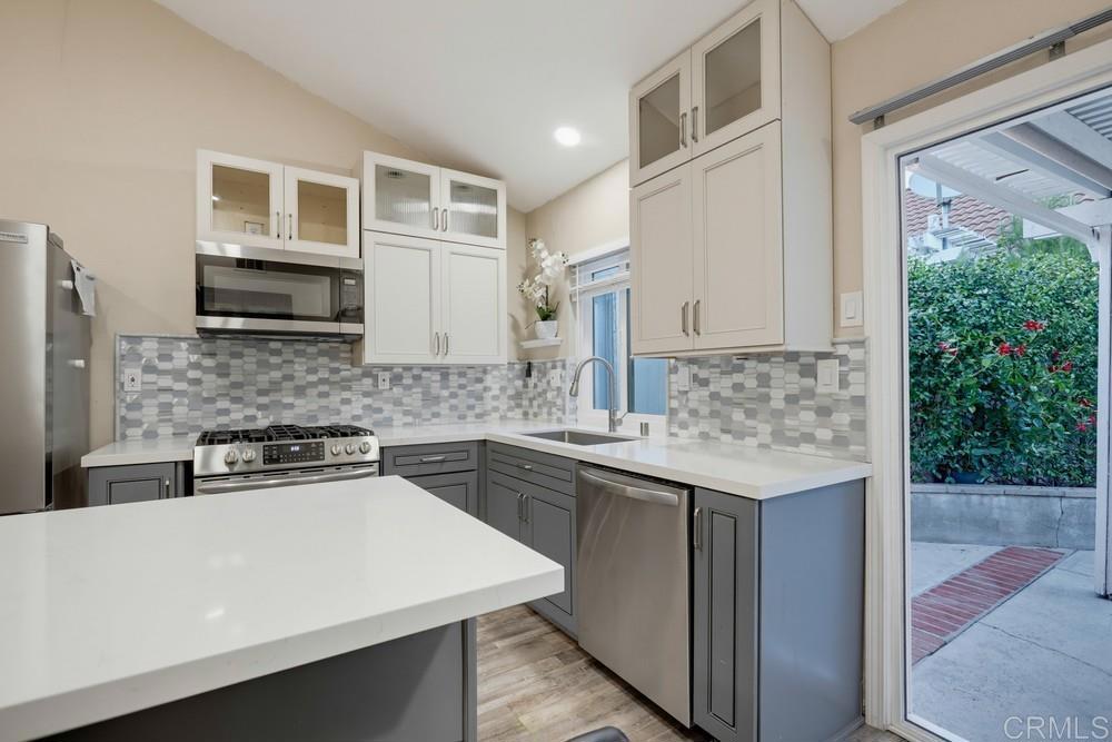 21716 Paxton, Mission Viejo CA 92692 - photo 18