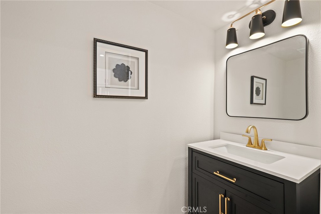 21895 Barbados, Mission Viejo CA 92692 - photo 20