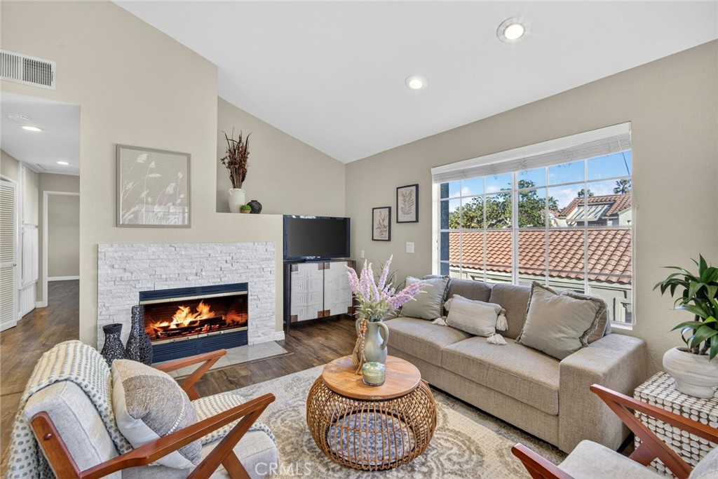 21897 Southgate, Mission Viejo CA 92692 - photo 1