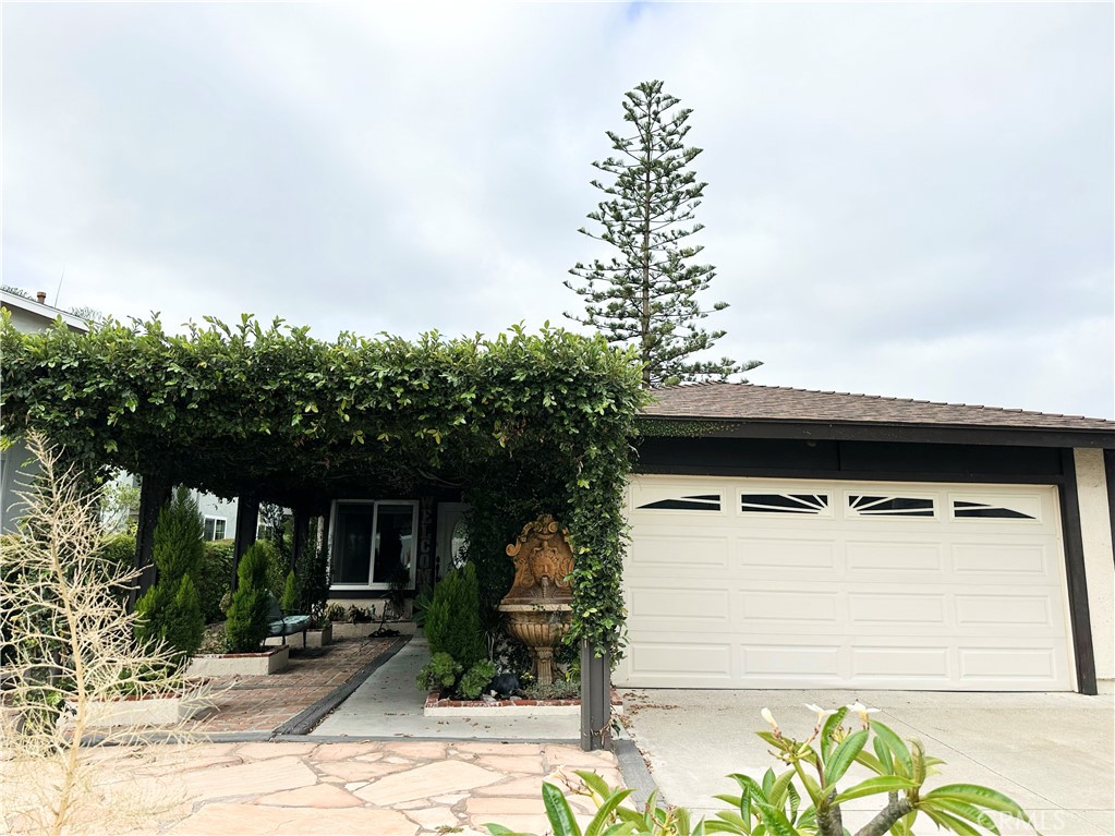 21951 Jinetes, Mission Viejo CA 92691 - photo 1