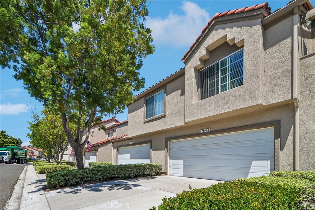 21954 Barbados, Mission Viejo CA 92692 - photo 5