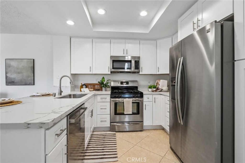 21954 Barbados, Mission Viejo CA 92692 - photo 23