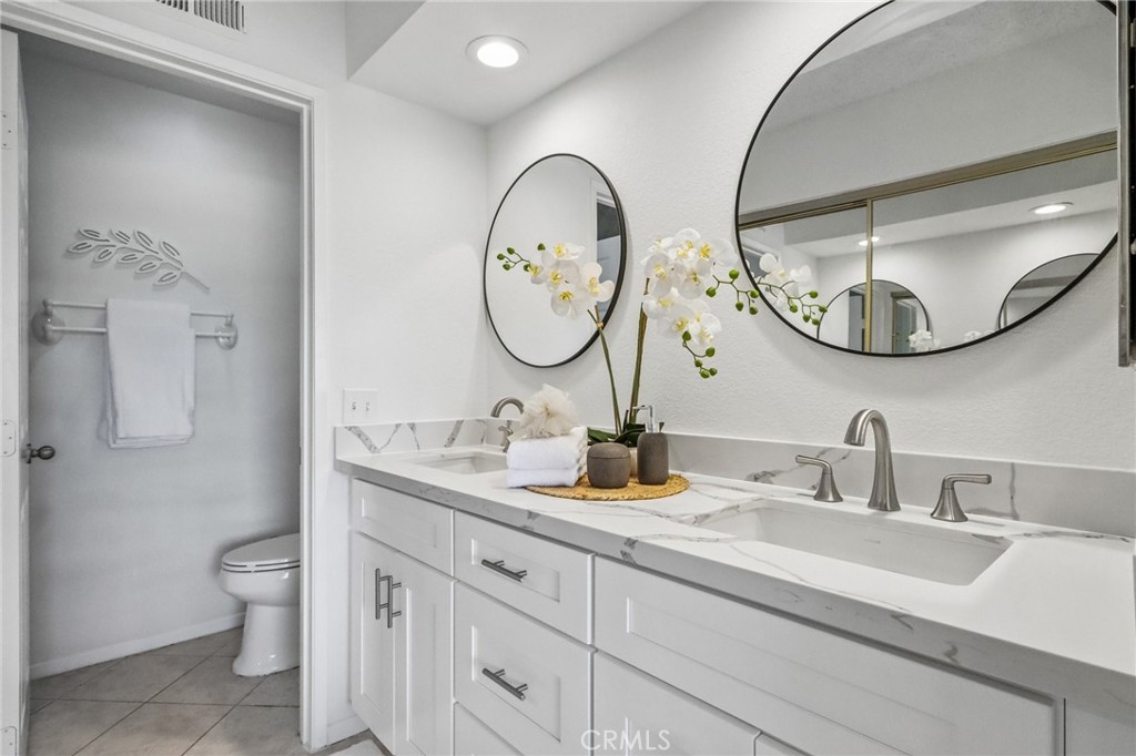 21954 Barbados, Mission Viejo CA 92692 - photo 32