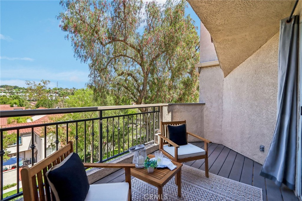 21954 Barbados, Mission Viejo CA 92692 - photo 46