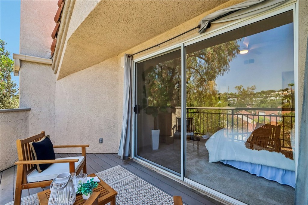 21954 Barbados, Mission Viejo CA 92692 - photo 47