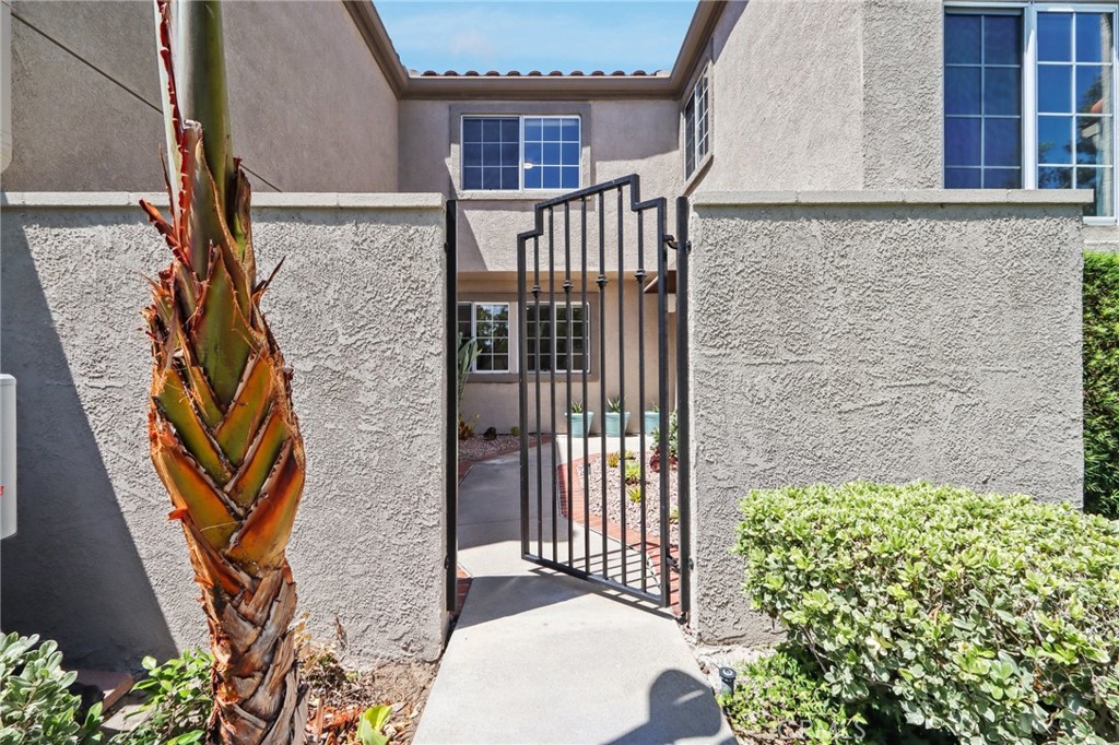 21954 Barbados, Mission Viejo CA 92692 - photo 50