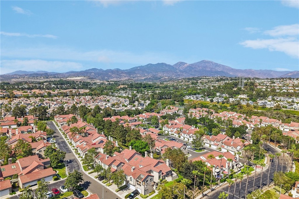 21954 Barbados, Mission Viejo CA 92692 - photo 71