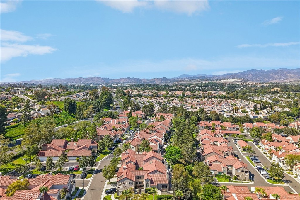 21954 Barbados, Mission Viejo CA 92692 - photo 72
