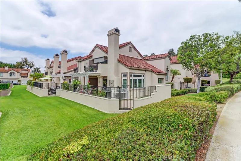 21982 Kitridge 143, Mission Viejo, CA 92692