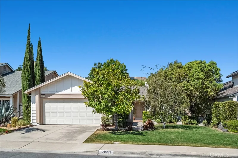 21991 Calderas, Mission Viejo
