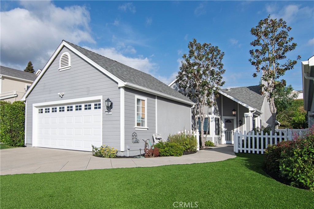 Front - 22076 Tobarra, Mission Viejo CA 92692 - photo 1