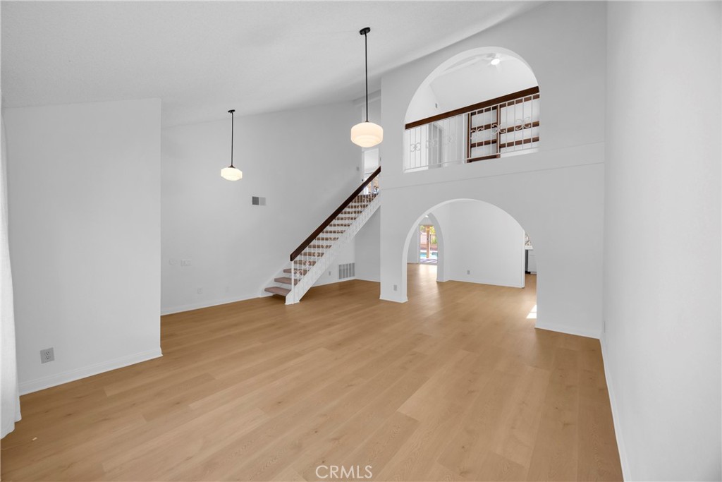 22086 Esplendor, Mission Viejo CA 92691 - photo 8