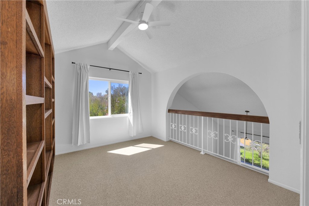 22086 Esplendor, Mission Viejo CA 92691 - photo 15