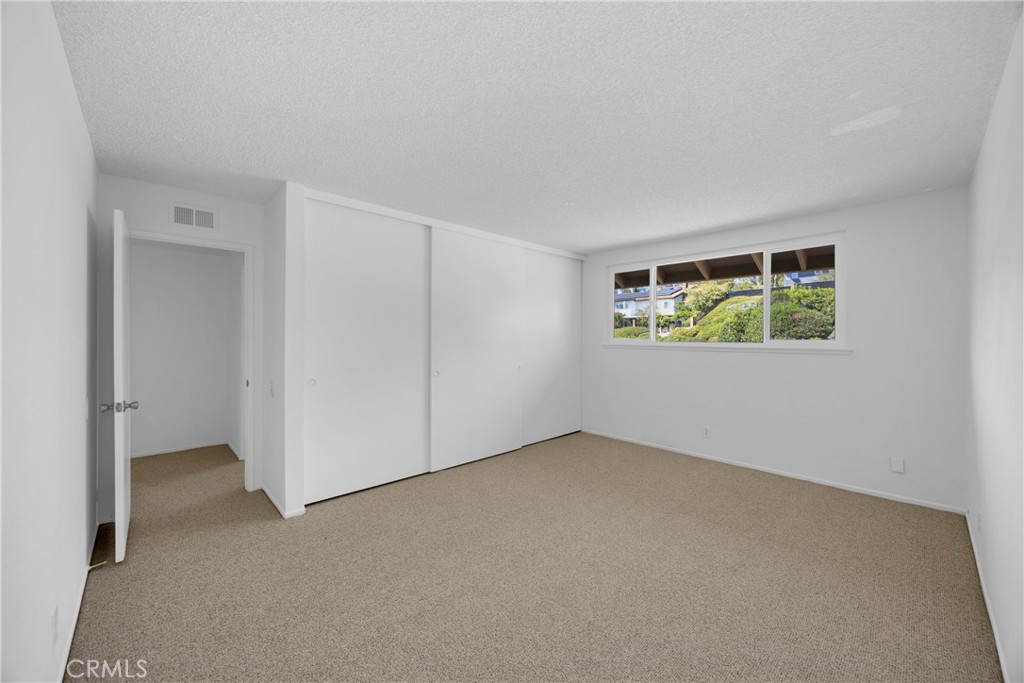 22086 Esplendor, Mission Viejo CA 92691 - photo 24