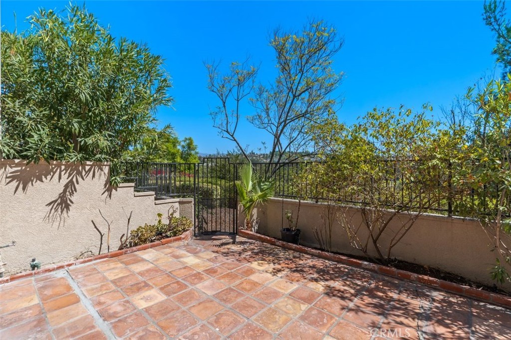 22114 Antigua, Mission Viejo CA 92692 - photo 40