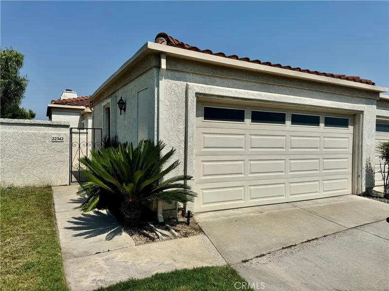 22342 Estallens 42, Mission Viejo, CA 92692