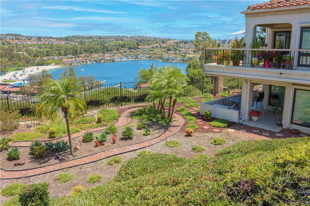 22342 Valdemosa, Mission Viejo CA 92692 - photo 1