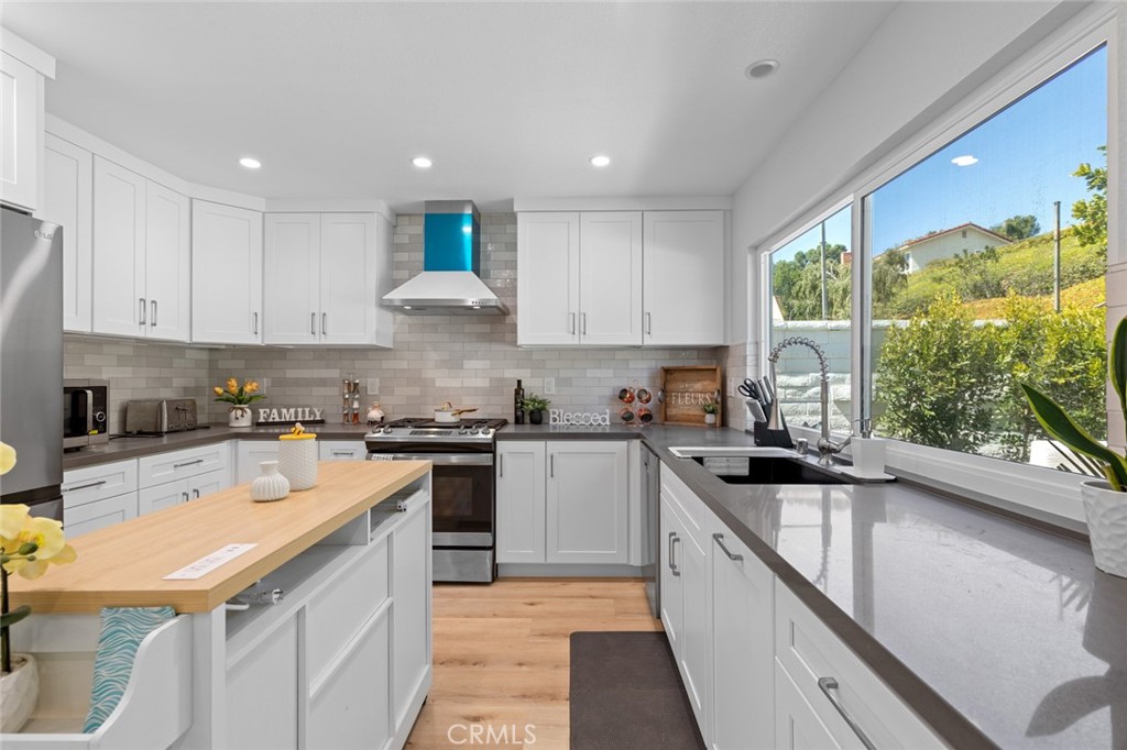 22465 Melida, Mission Viejo CA 92691 - photo 14