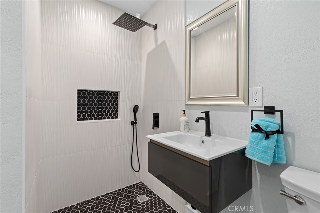 22465 Melida, Mission Viejo CA 92691 - photo 21