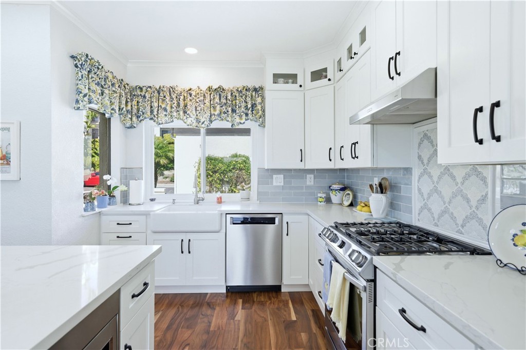 22476 Petra 22, Mission Viejo CA 92692 - photo 15