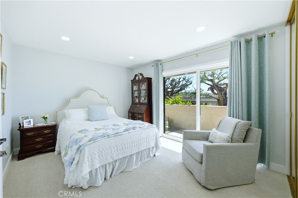 22476 Petra 22, Mission Viejo CA 92692 - photo 35