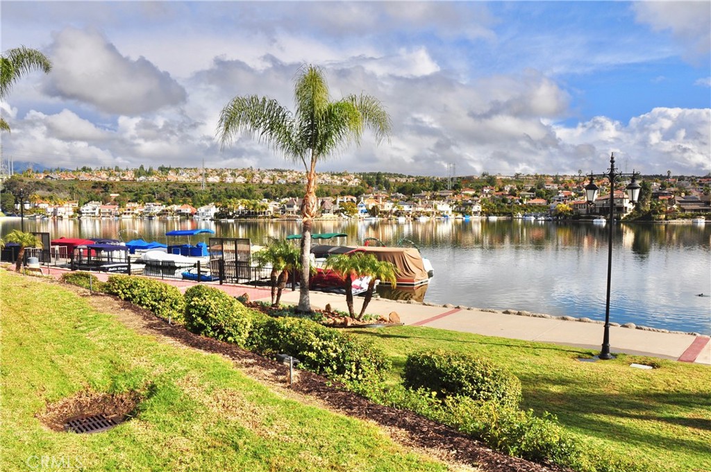 22476 Petra 22, Mission Viejo CA 92692 - photo 44