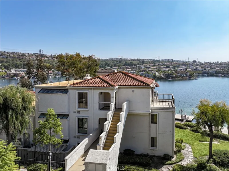 22506 Formentor #13, Mission Viejo, CA 92692