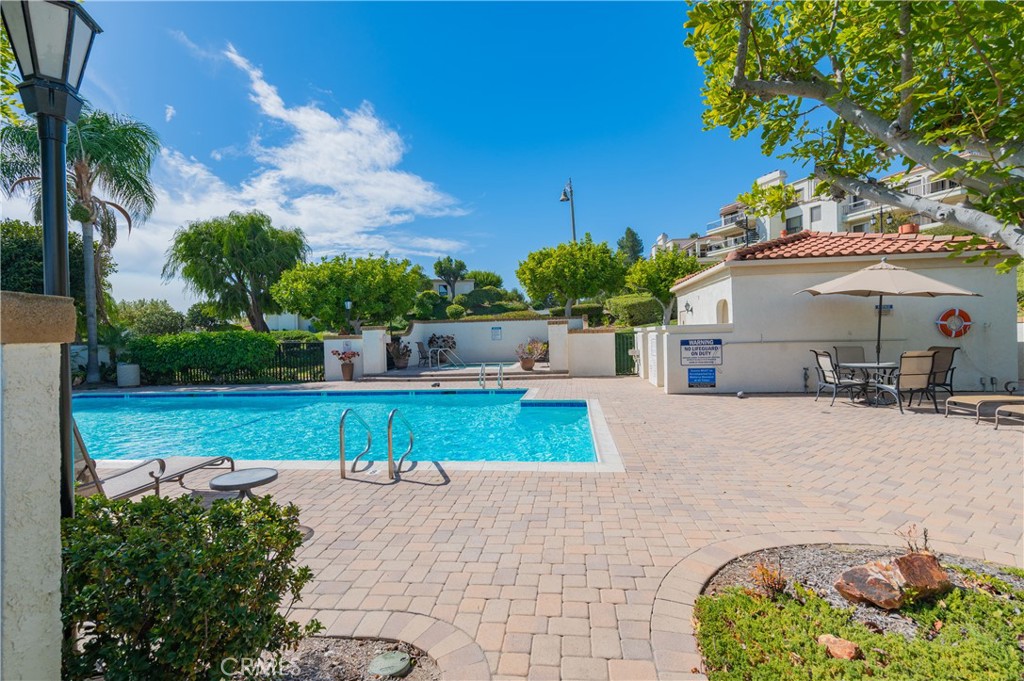 community pool - 22506 Formentor, Mission Viejo CA 92692 - photo 12