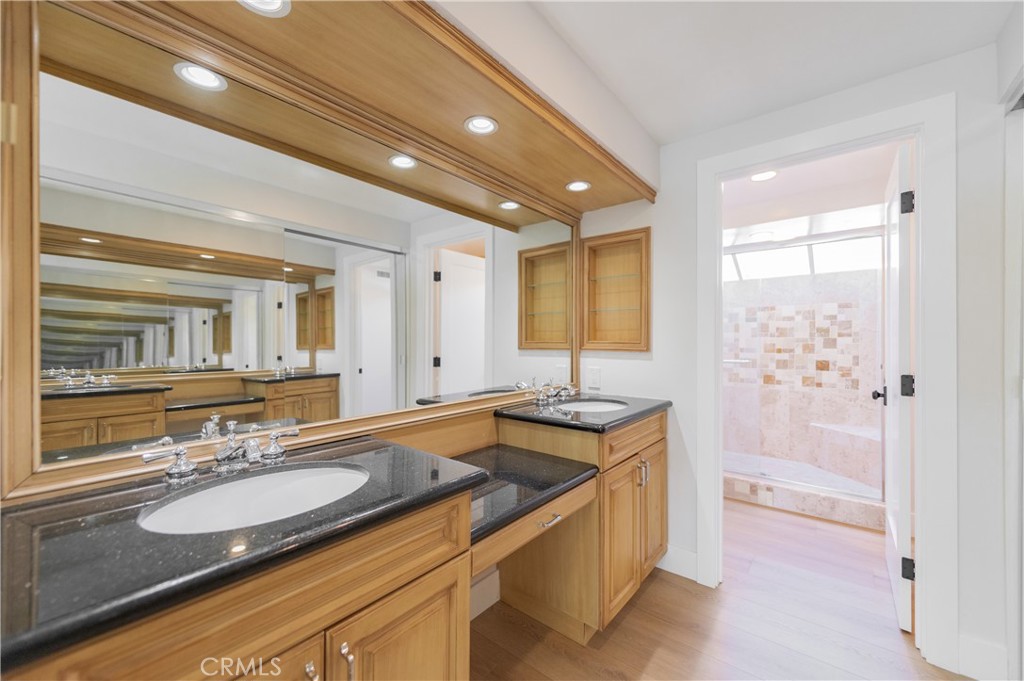 primary bath - 22506 Formentor, Mission Viejo CA 92692 - photo 36
