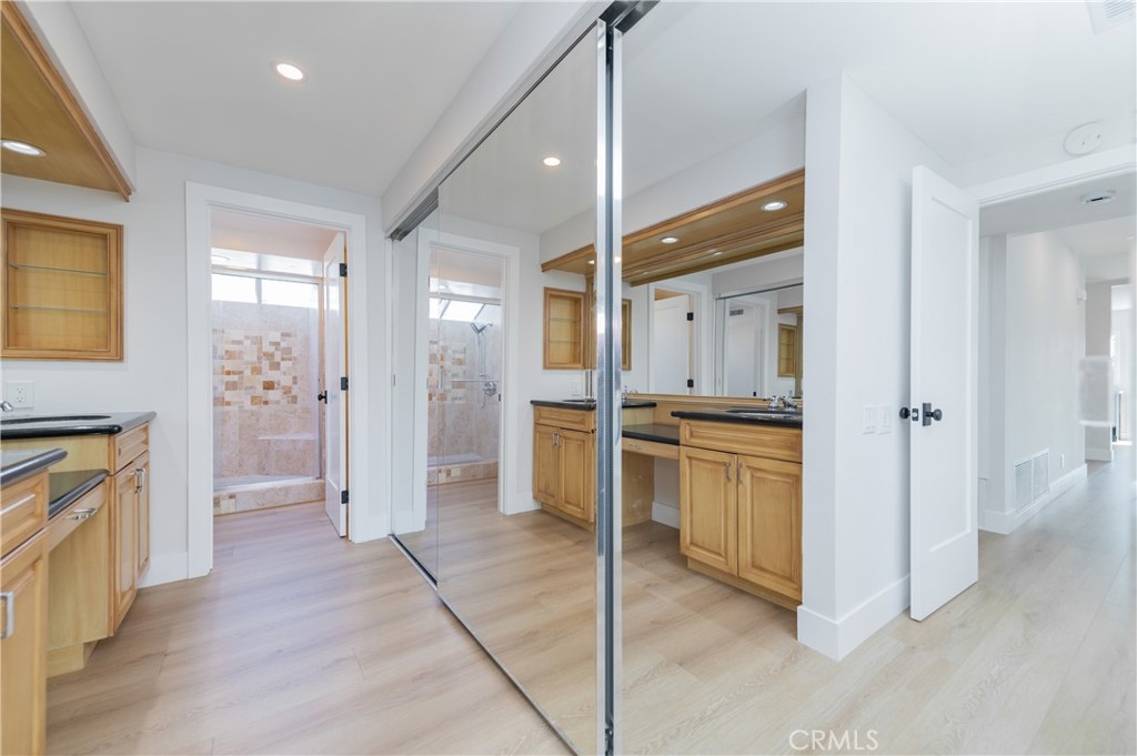 primary bath - 22506 Formentor, Mission Viejo CA 92692 - photo 37