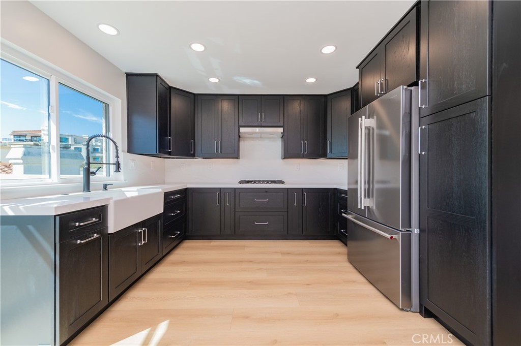 kitchen - 22506 Formentor, Mission Viejo CA 92692 - photo 52