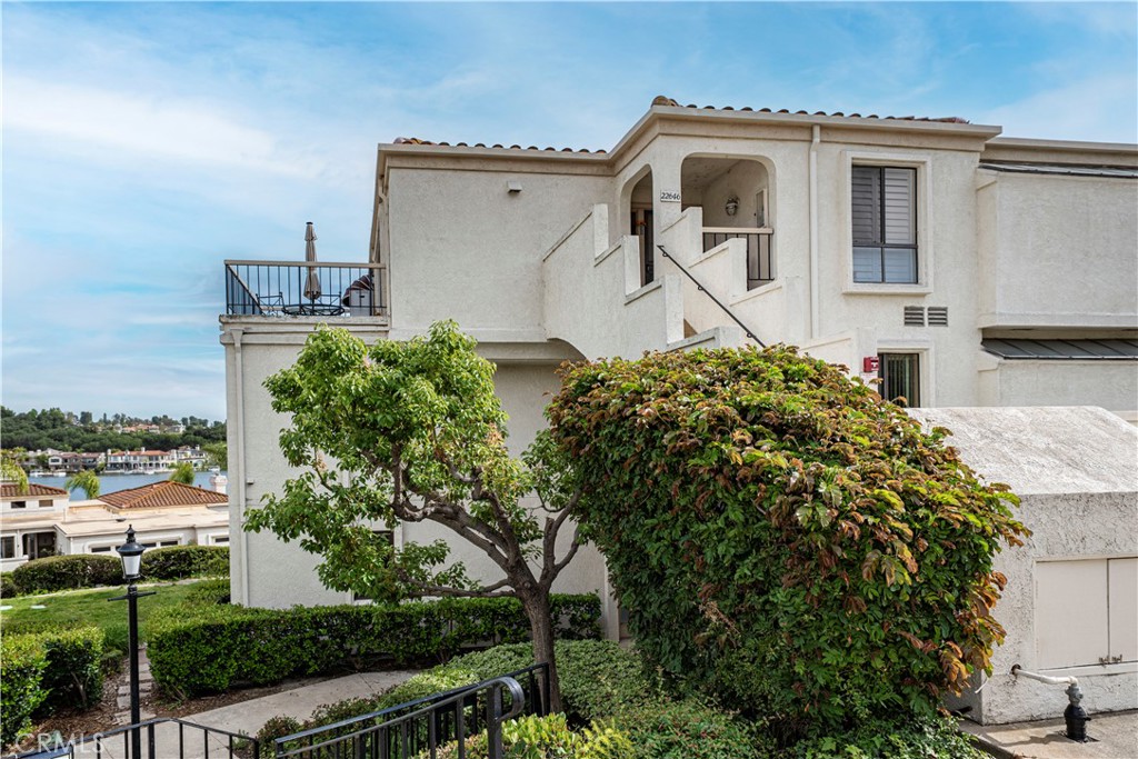 22646 Formentor 48, Mission Viejo CA 92692 - photo 40