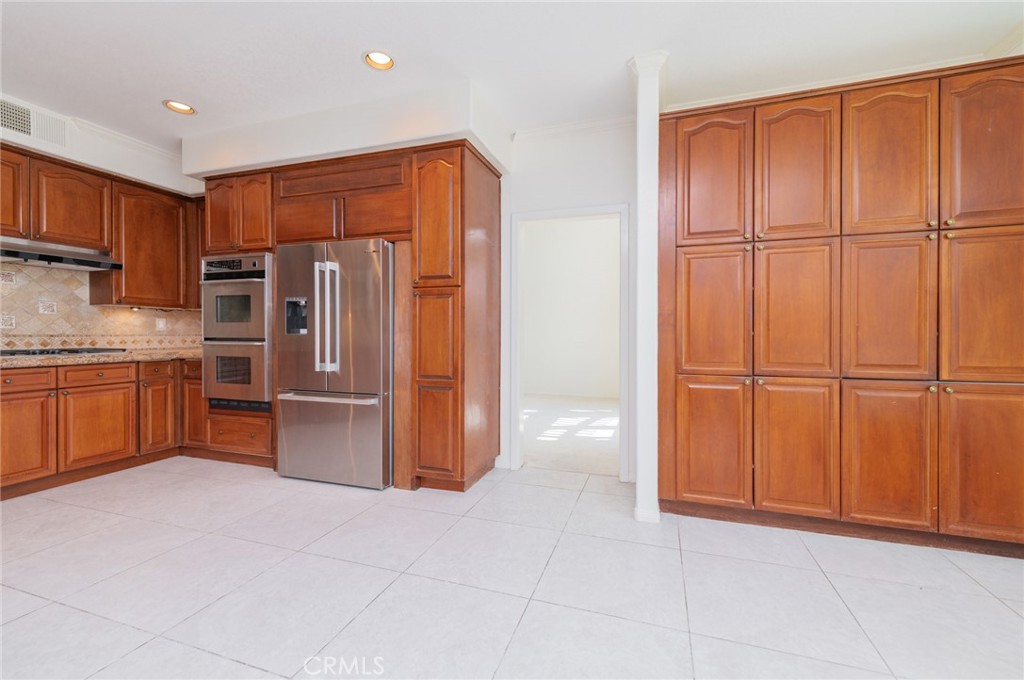 22661 White Oaks, Mission Viejo CA 92692 - photo 19