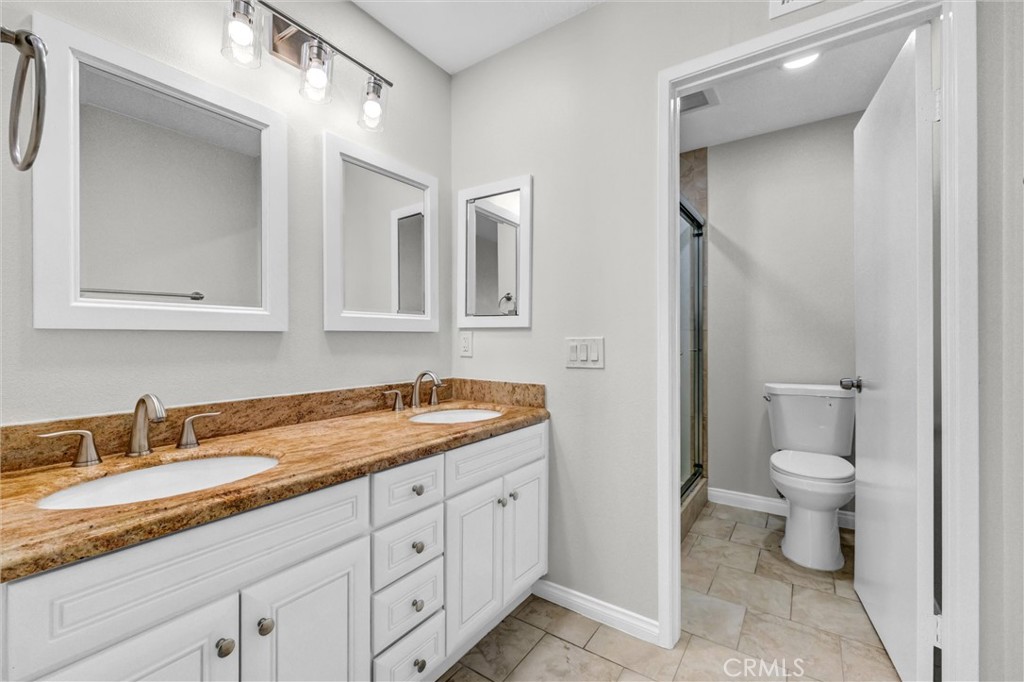 22785 Fortuna, Mission Viejo CA 92691 - photo 9