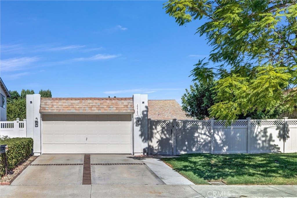 22785 Fortuna, Mission Viejo CA 92691 - photo 15