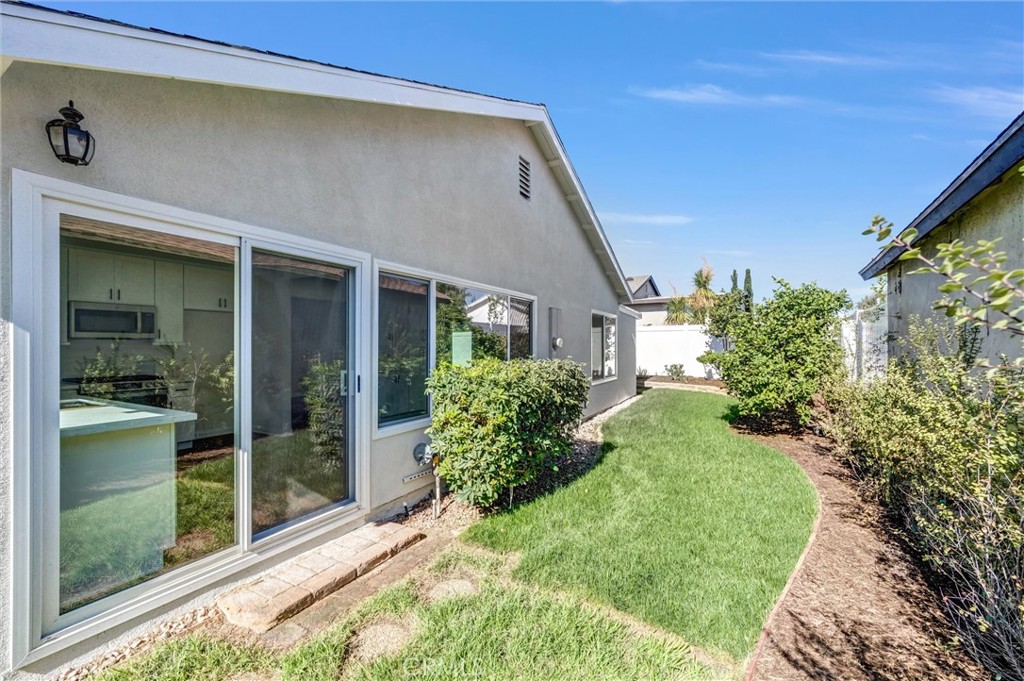 22785 Fortuna, Mission Viejo CA 92691 - photo 20